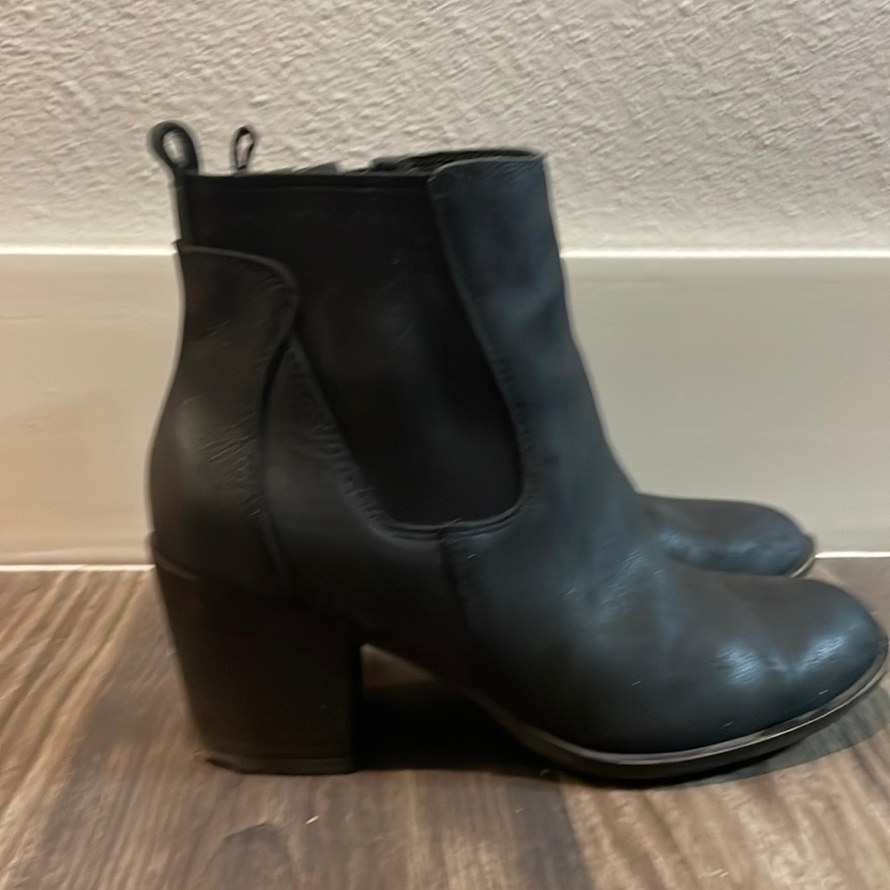 Lucky Brand black soft leather boots